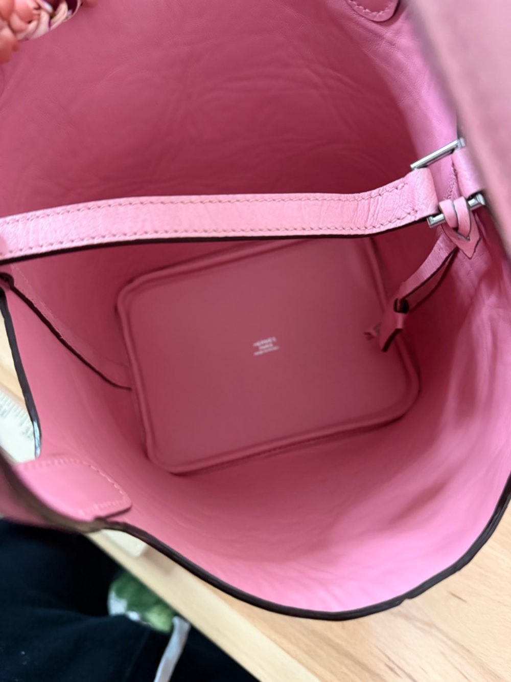 pink sakura 5P bubblegum genuine ostrich leather H Picotin Lock 18 PHW bucket - Picture 8 of 8